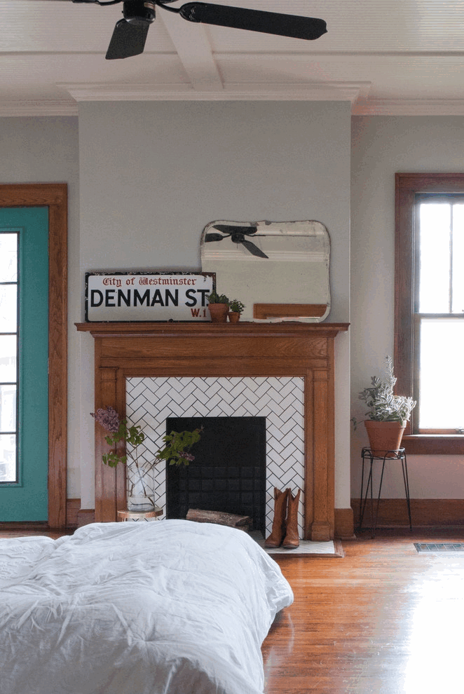 Как красиво оформить камин и каминную зону?