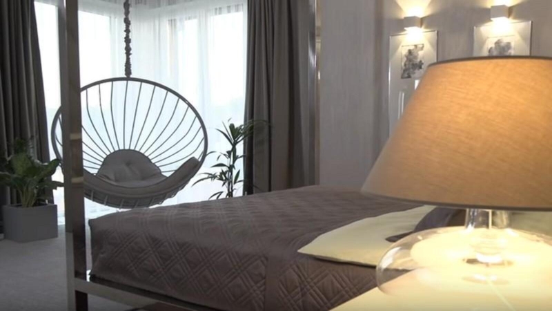 Два характера — один дом: как устроен в Подмосковье загородный особняк Стаса Костюшкина