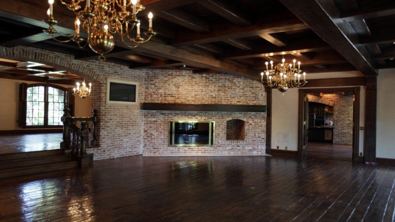 Недвижимость Майкла Джексона: от сказочного Неверленда до уединённого дворца в Холмби Хиллс