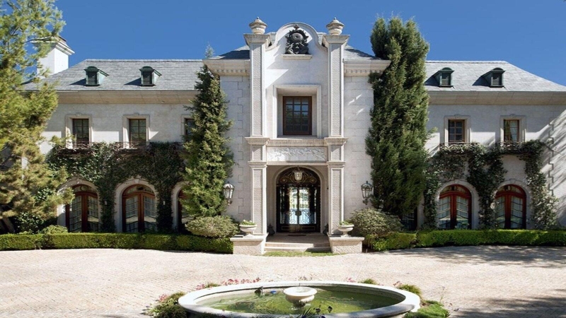 Недвижимость Майкла Джексона: от сказочного Неверленда до уединённого дворца в Холмби Хиллс