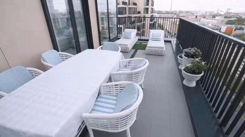 Парижское настроение в Москве: как выглядит новая квартира Татьяны Котовой с хаммамом и террасой