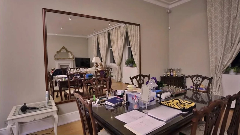 Где живёт Мариника Смирнова, или как Мисс Россия обосновалась в историческом доме в центре Лондона