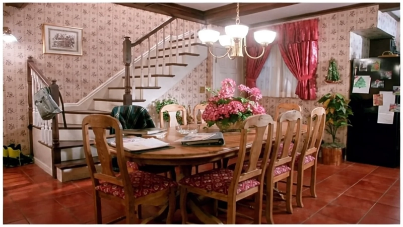 Мама того самого Кевина из «Один дома» Кэтрин О’Хара и дома, которые навсегда остались в истории кино