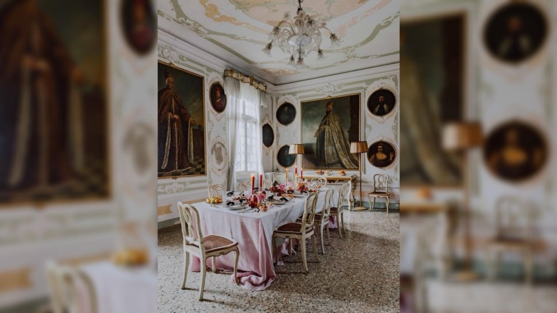 Новогодний дом в Венеции кулинарного обозревателя и дизайнера столовых приборов Скай МакЭлпайн