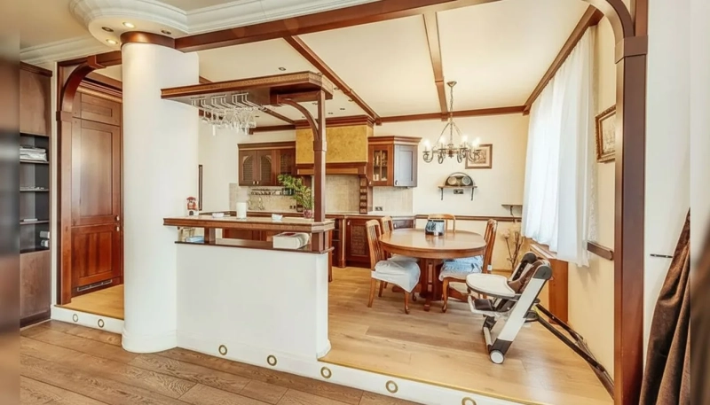 Апартаменты Александра Жулина: как живёт известный тренер после большого спорта