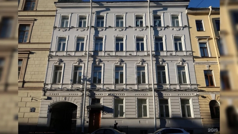 9 архитектурных адресов Питера, где рождалась легенда «Короля и Шута»: большой маршрут по местам силы Михаила Горшенева