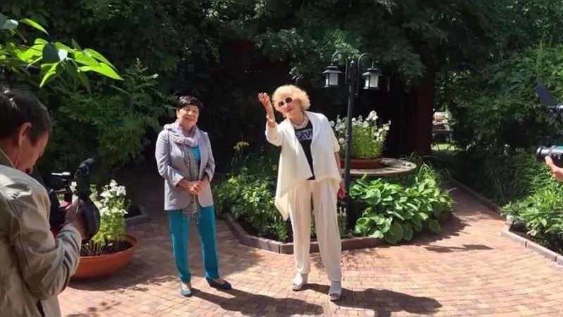 Дом, построенный вместе с любовью зрителей: как живёт создательница «Гардемарины, вперед!» Светлана Дружинина