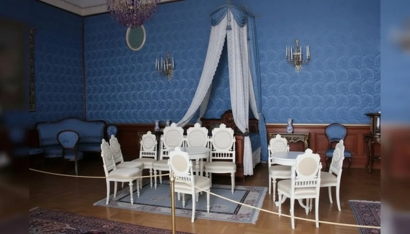 Дворец Юсуповых: где жила семья богаче царя и что скрывает их легендарная резиденция в Петербурге на набережной реки Мойки