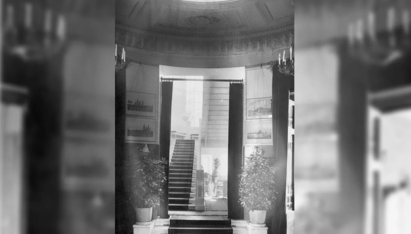 Где жила балерина Вера Трефилова в Петербурге: расследование по старой фотографии, которая привела к особняку в стиле модерн 