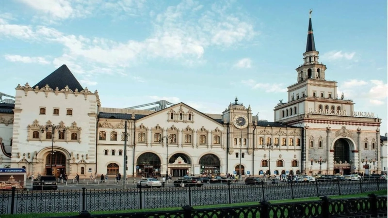 Как дворец превратился в вокзал: история Казанского вокзала Москвы
