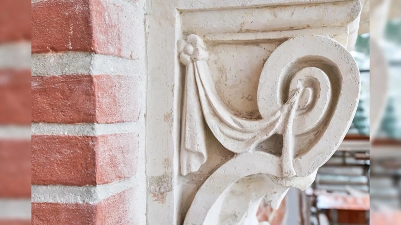 Москва спасает архитектуру: 700 исторических зданий отреставрируют до 2030 года — какие усадьбы, дворцы и храмы уже возвращают городу