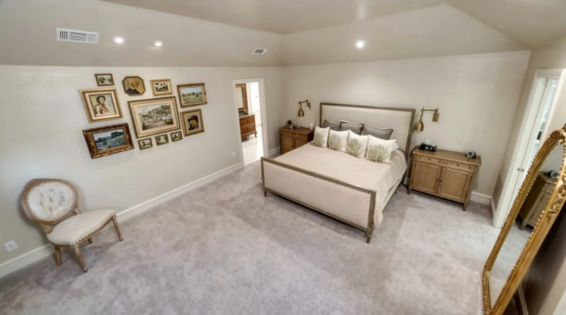 Ушел Чак Норрис,  легендарный герой боевиков: каким был дом и почему он выбрал уют вместо голливудского пафоса