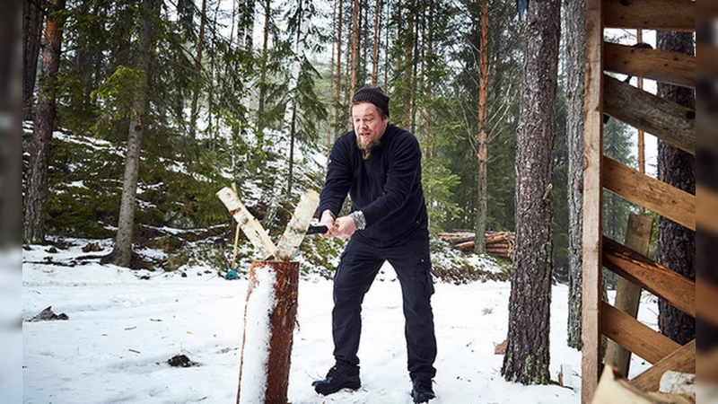 Дом на скале у воды: как Вилле Хаапасало построил идеальный коттедж в Финляндии