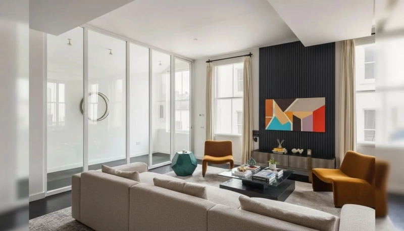 Дом в Лондоне, где жила Джиллиан Андерсон и создавала хиты Charli XCX, выставлен на продажу за 4,5 млн фунтов стерлингов