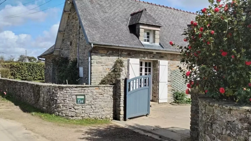 Как выглядят дачи пенсионеров во Франции, и почему их участки смотрятся дороже элитных коттеджей