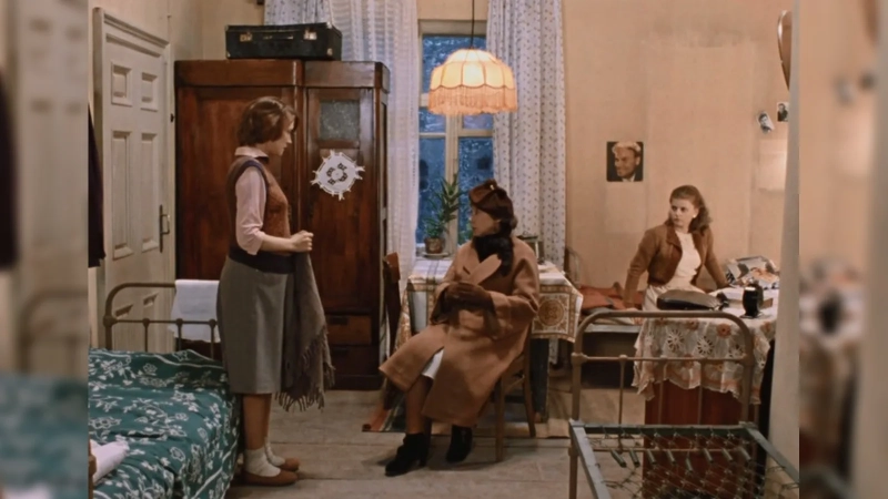 Квартиры из топовых культовых советских фильмов: как выглядел идеальный интерьер СССР