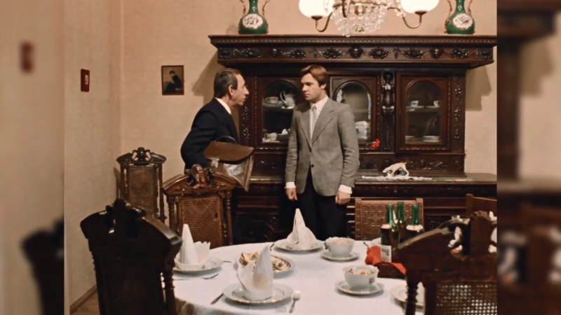 Квартиры из топовых культовых советских фильмов: как выглядел идеальный интерьер СССР