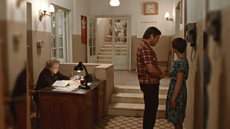 Квартиры из топовых культовых советских фильмов: как выглядел идеальный интерьер СССР